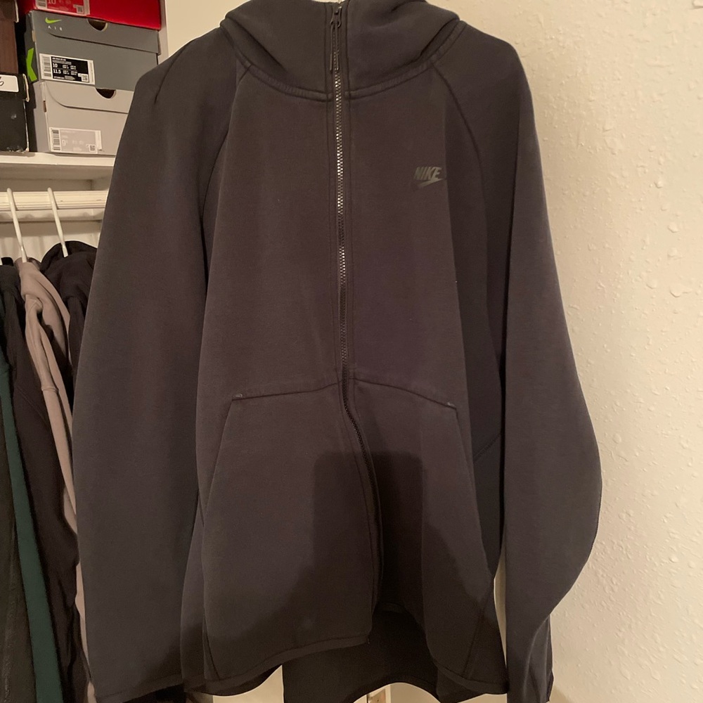 Men’s Nike Tech Fleece Zip-Up Hoodie